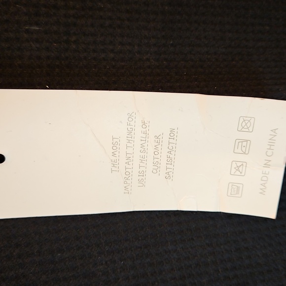 NWT Olrik 3X Black Lace Sleeve V Neck Women's Waffle Knit Top - Picture 4 of 6